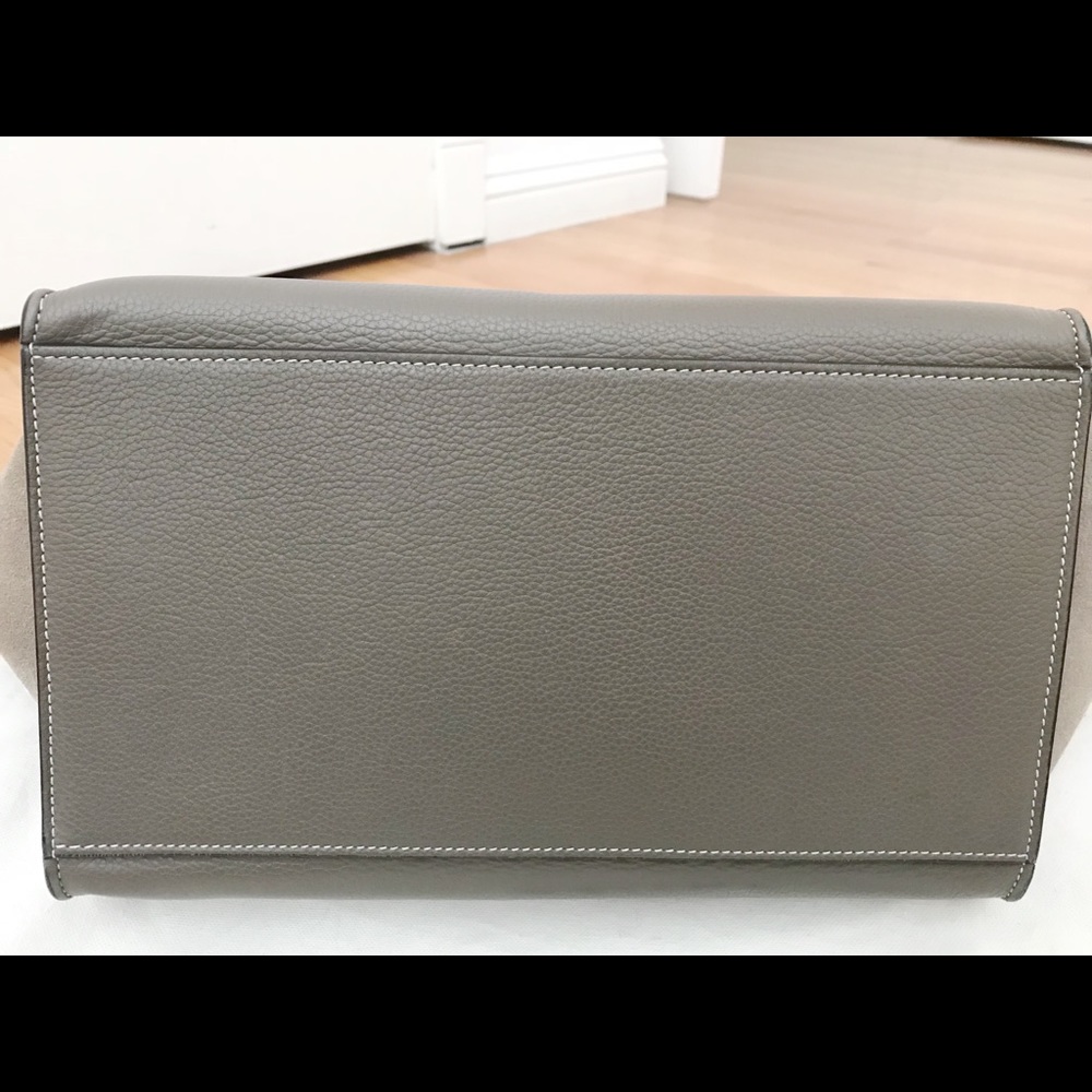*SOLD*Celine Gray Trapeze - Picture 5 of 8